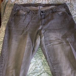 Old Navy Jeans size 18